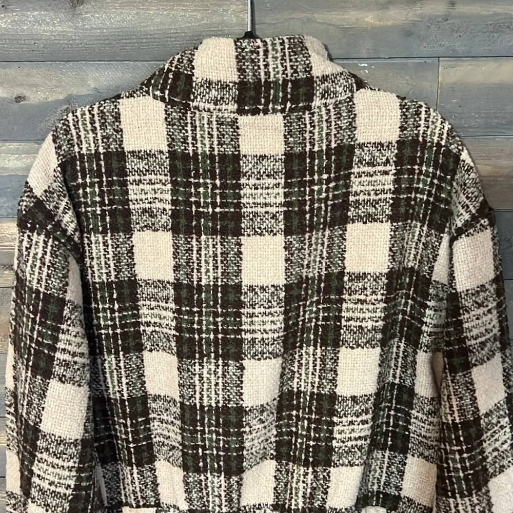 New All in Favor Plaid Crop Jacket Women’s Size Large in Chestnut Plaid - Picture 7 of 16